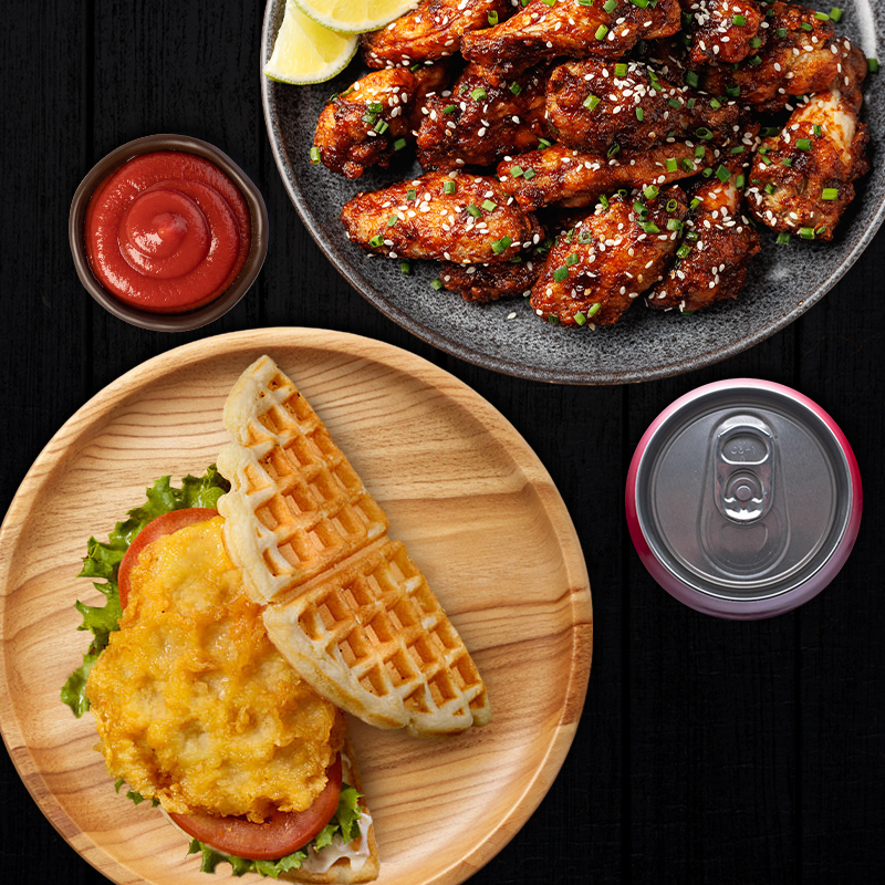 Chicky’s Glasgow Waffle Burger & Wings Box